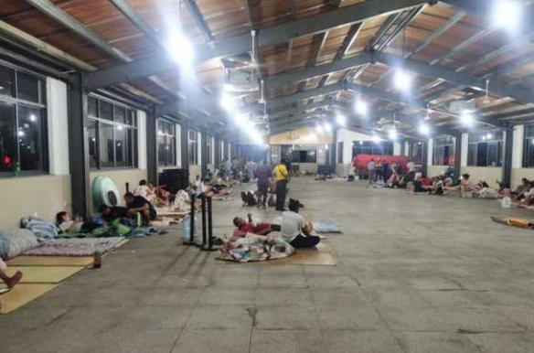 每小时2个西湖冲向下游,新安江水库水位开始下降!建德30万人受影响,桐庐多处汪洋