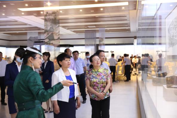 美在阿拉善,美在阿拉善岩画与汉简艺术展