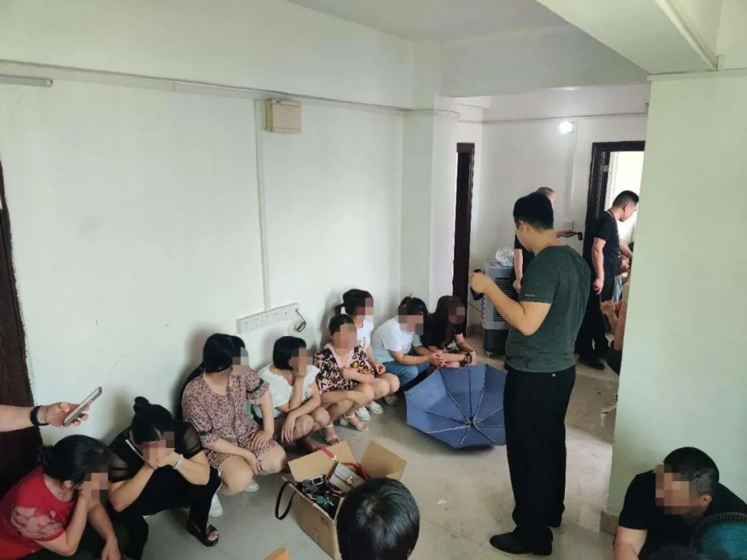 租公寓开设*场赌**牟暴利被一窝端枫溪警方成功捣毁一“鱼虾蟹”赌窝抓34人