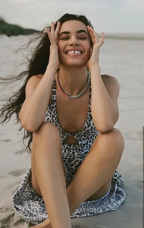 高考完的第一件事，穿漂亮新泳衣乘风破浪去