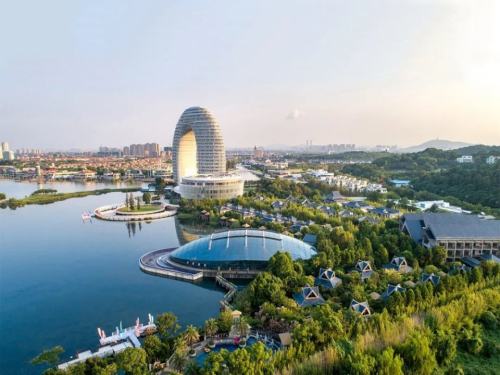 这个价格我服了！2晚洲际只要¥888，更有海边希尔顿、网红民宿神价诱惑