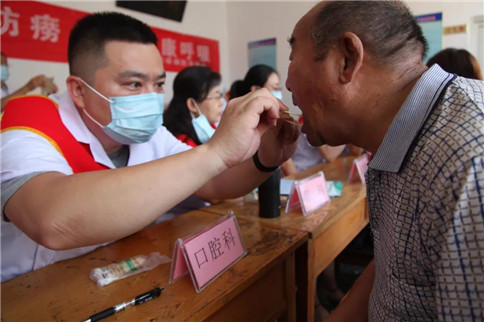 滨州市中心医院健康义诊进农村文明共建暖人心