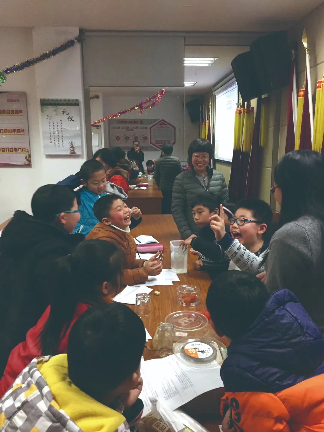 杨海锋文化是从每一个人心中长出来——社区“生生学堂”十年迎送近千名“蓬头稚子”