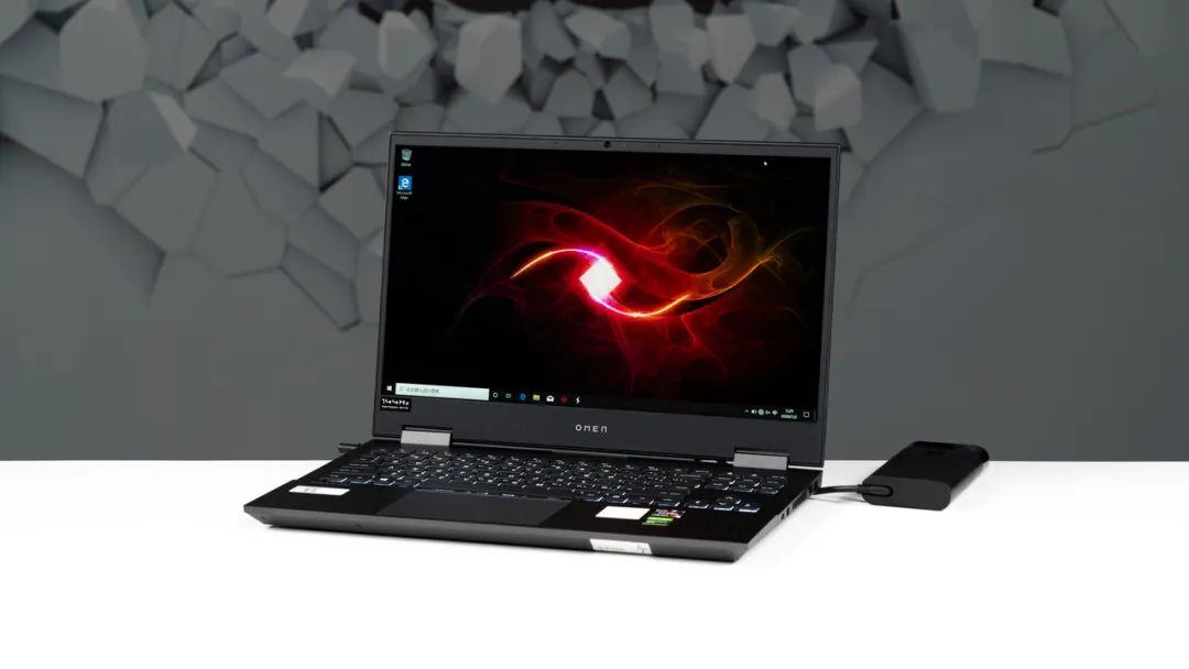 聊一款性价比不错的大屏游戏本,今年最新款的游戏本