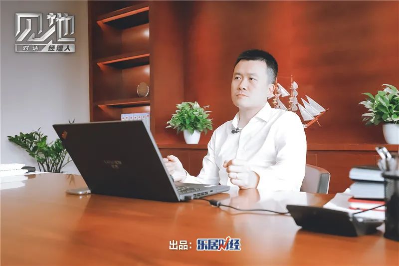 鲍轶群最新演讲视频 (鲍轶群)