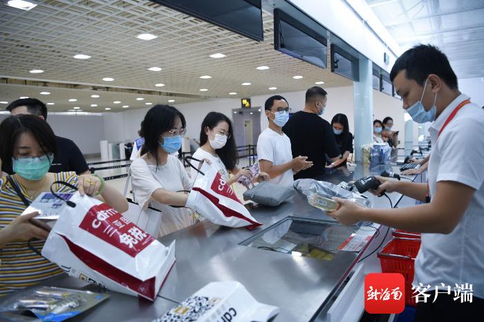 离岛免税新政引发海南购物热潮,海南离岛免税促消费啥意思