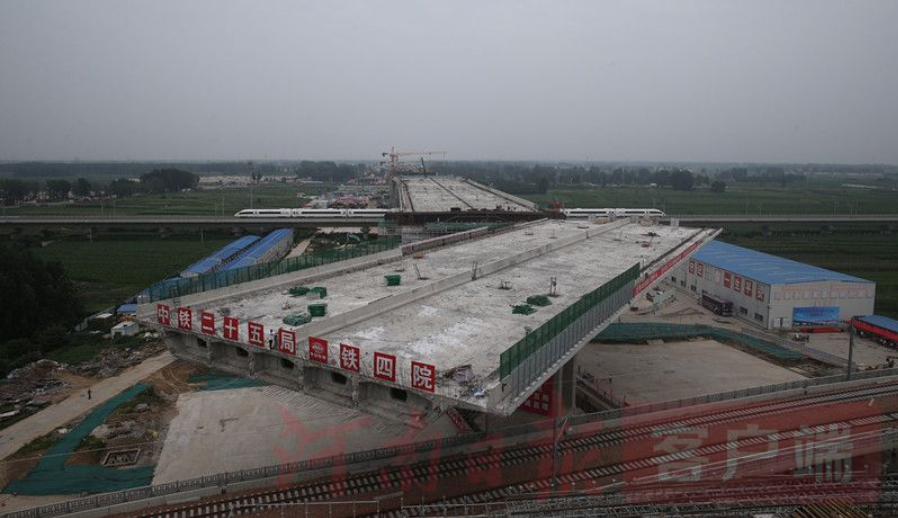 2万吨大桥二次转体视频,2万吨巨桥转体