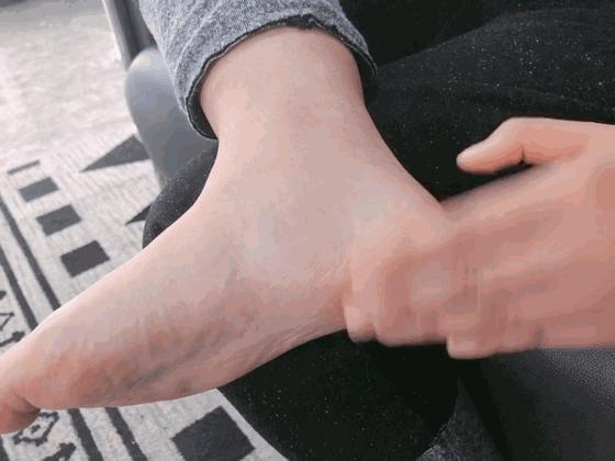 一招告别死皮老茧脚,去脚后跟老茧死皮的法子