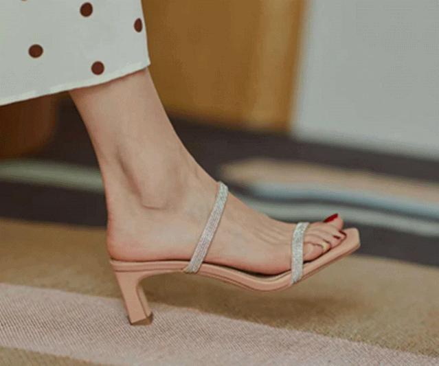 一招告别死皮老茧脚,去脚后跟老茧死皮的法子