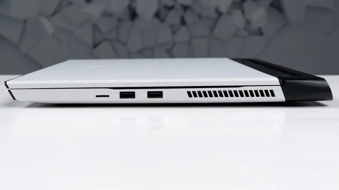 游戏本顶级推荐,顶级轻薄游戏本