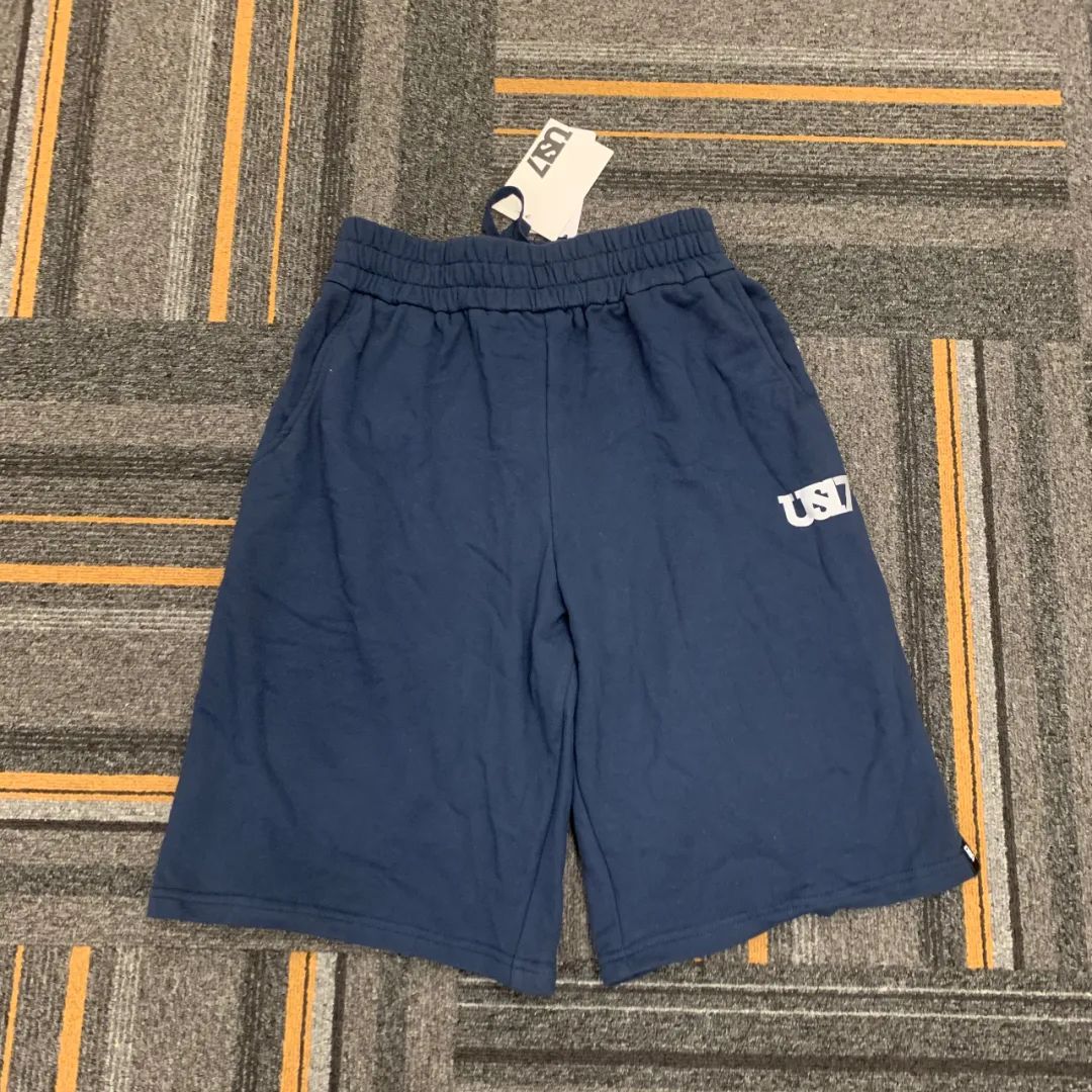 潮鞋速递｜新SupremexVans释出，这Vans我又可以了？