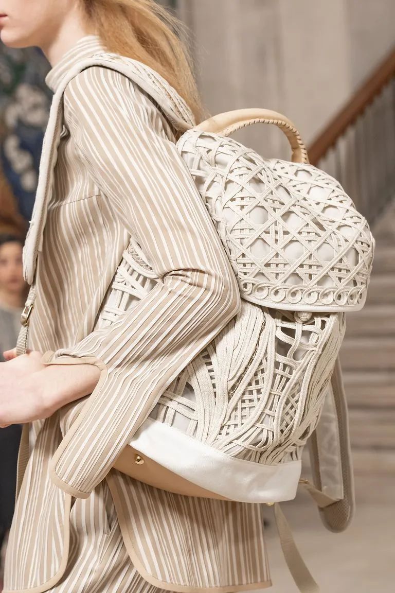 秋冬流行包袋,夏季时尚包袋