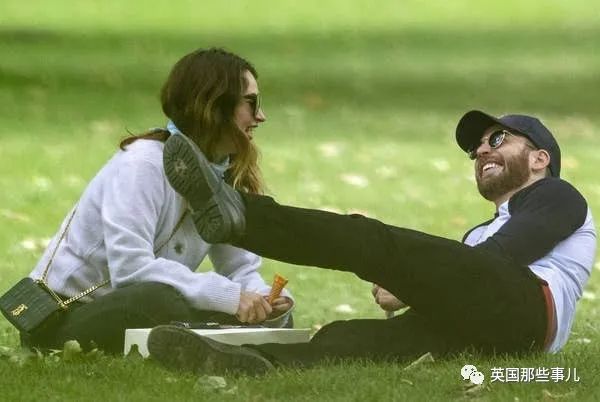 美队和灰姑娘,美队约会片段