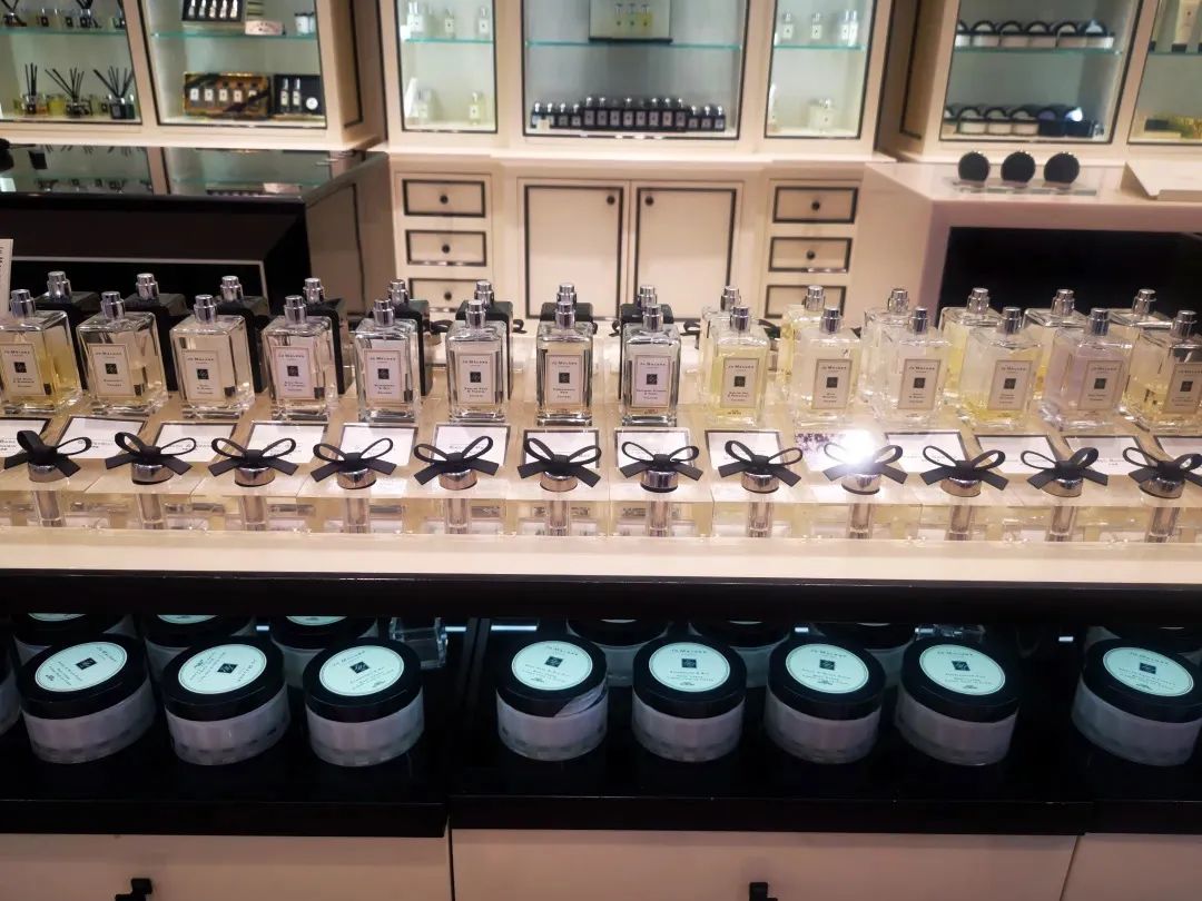 cnsc上海免税店,cnsc中服免税店上海