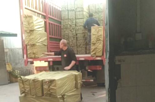 往返100公里耗油多少钱,来回140公里用多少油