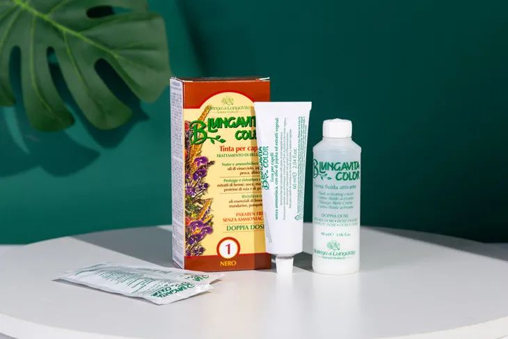 显白发色黄皮夏天,夏天适合染什么发色高级显白