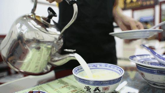 广东人吃甜汤的视频,广东糖水有多绝