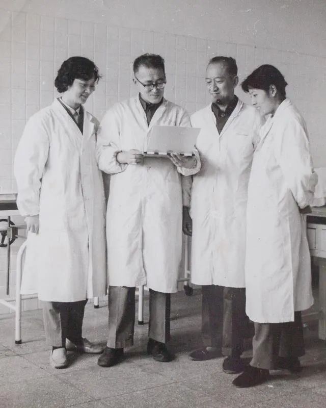 【专家在身边】为什么越来越多的人难怀孕?何氏妇科*四代第**传人分享调养经