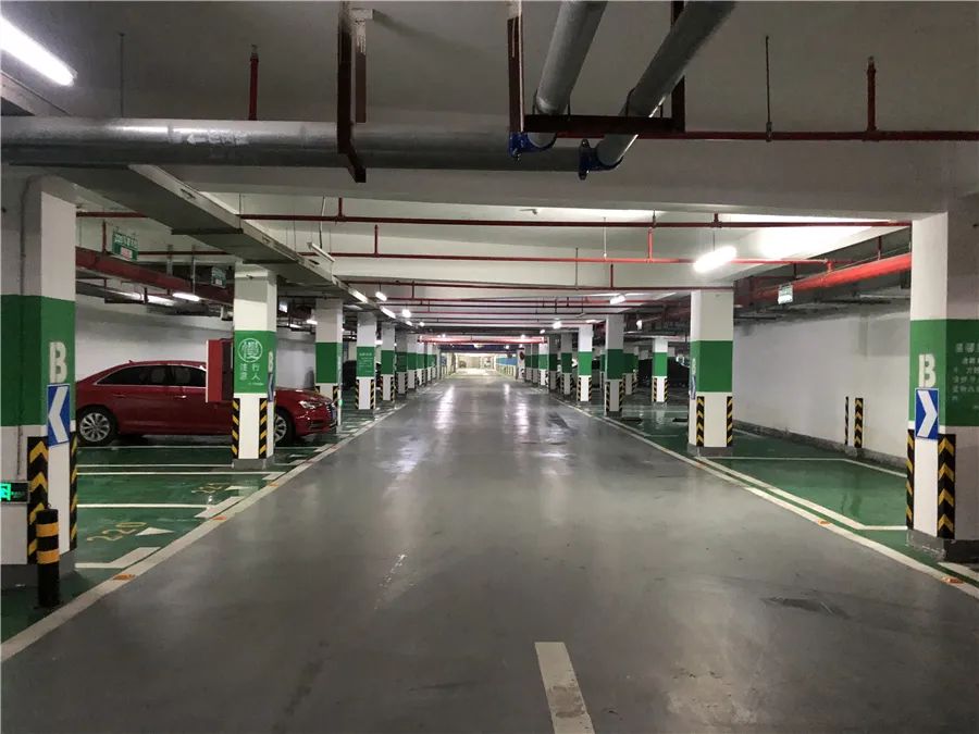 两年房价涨1100卖出赚多少,两年涨20万的房子