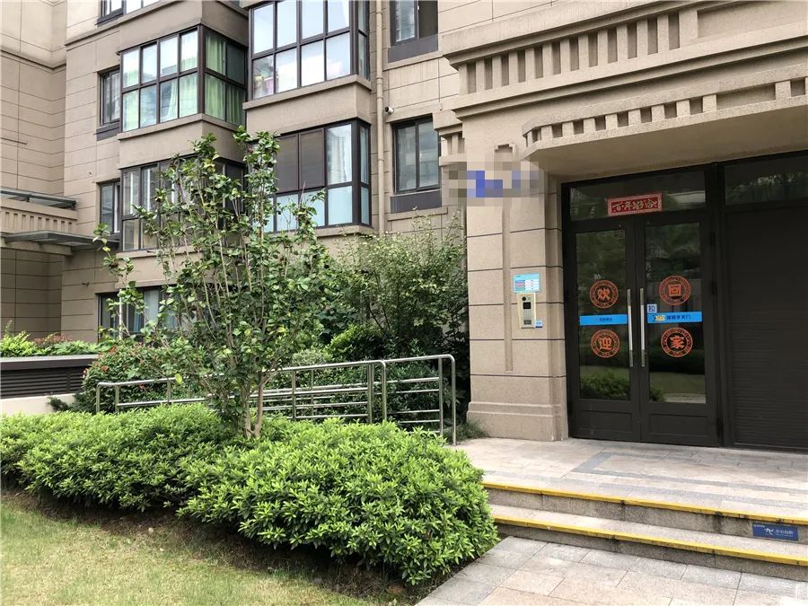 两年房价涨1100卖出赚多少,两年涨20万的房子