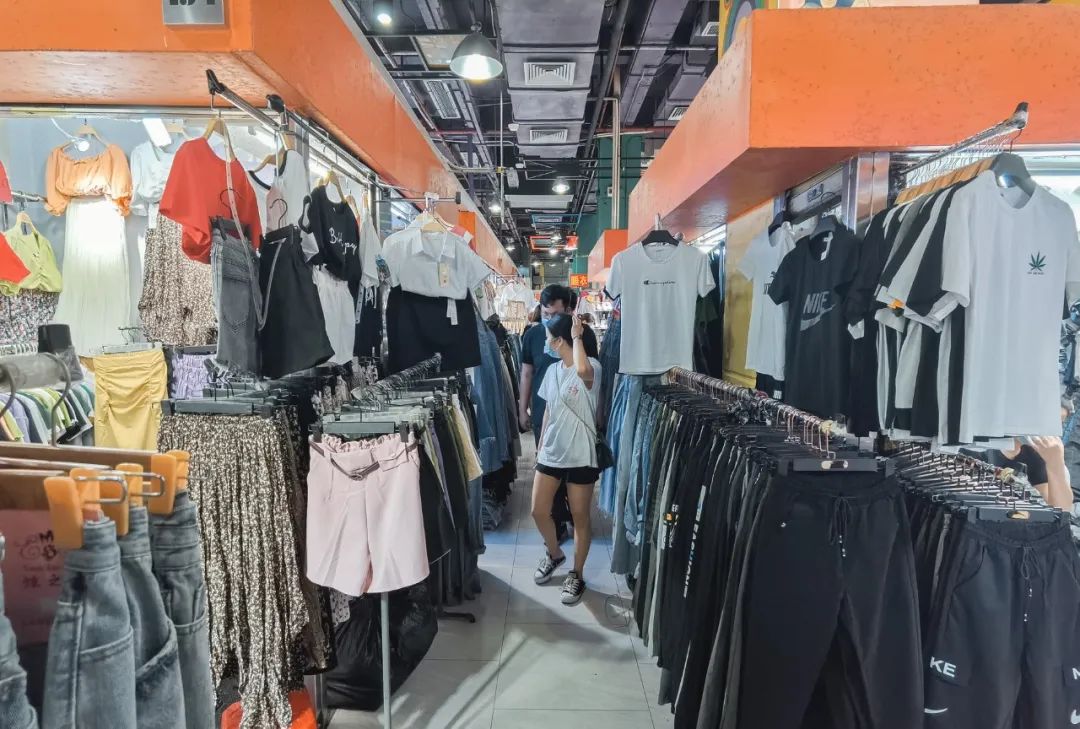 广州人追过的潮牌,那些年我们穿过的潮牌