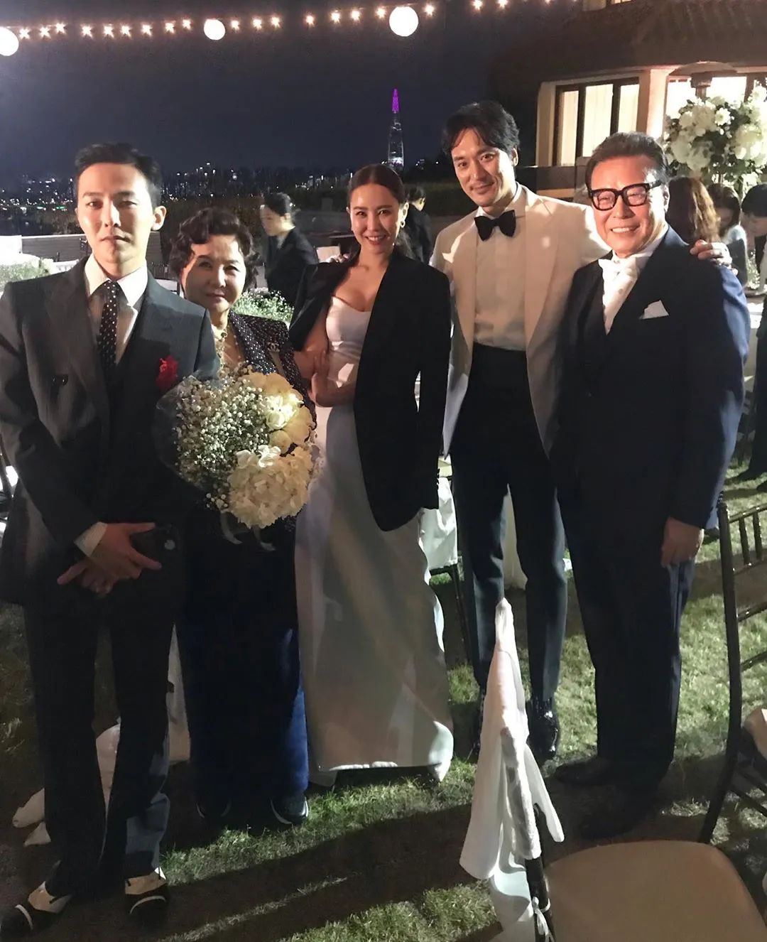 权志龙的家人怎么看权志龙,权志龙的家庭条件