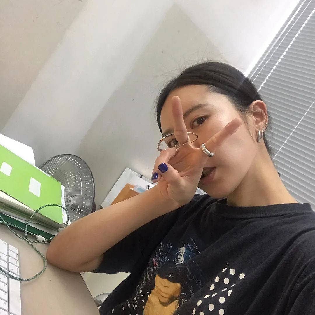 权志龙的家人怎么看权志龙,权志龙的家庭条件