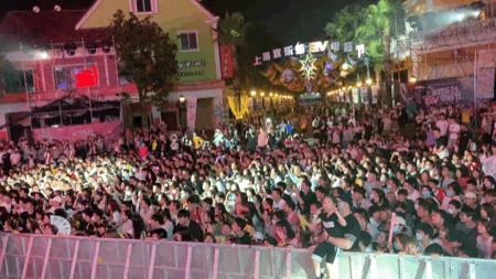 蹦迪劲爆电音现场,蹦迪劲爆最嗨版电音100首