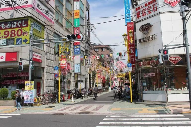 穷！犯罪！*力暴**集团！日本人最不想住在本国的这里，第一名居然是国人集中区...