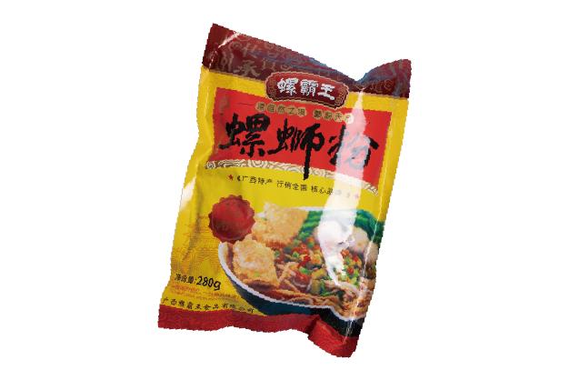 螺蛳粉配色的篮球鞋,螺蛳粉篮球鞋