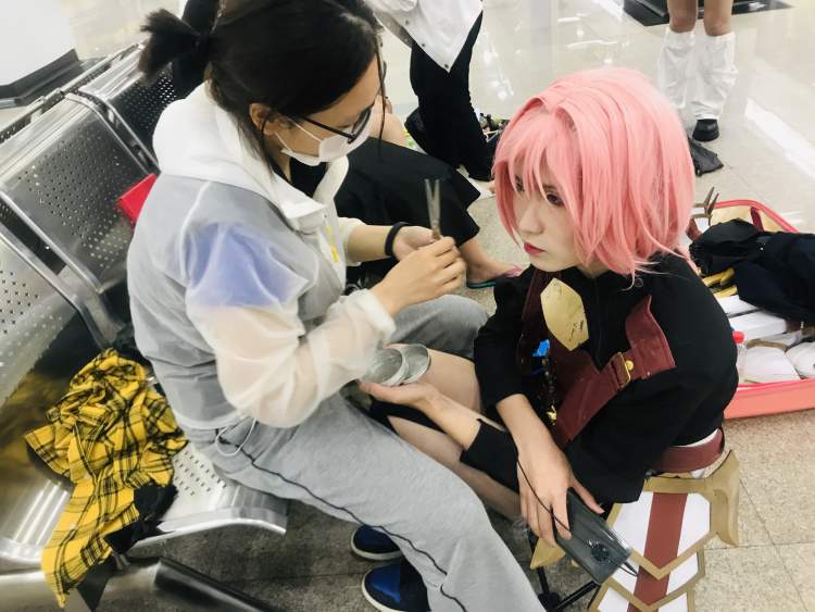 Coser万象:沉迷二次元,他们都曾付出过什么|CCG现场
