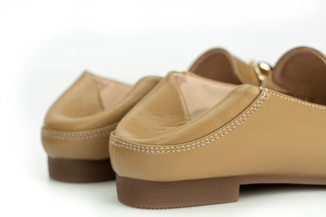 尖头乐福鞋秋冬款,适合脚宽的乐福鞋秋冬款