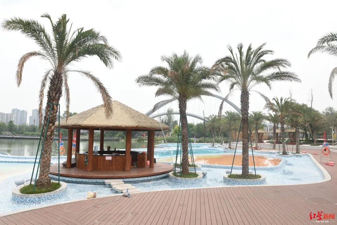 无边泳池、皮划艇湖区、室内篮球馆…原来成都高新的公园里有这么多运动空间！