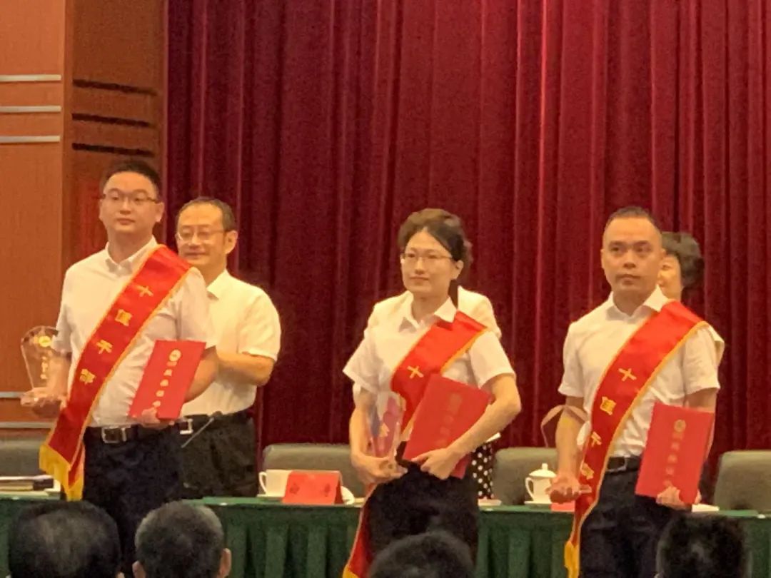 人社局党建工作特色,机关党建与业务深度融合情况简介