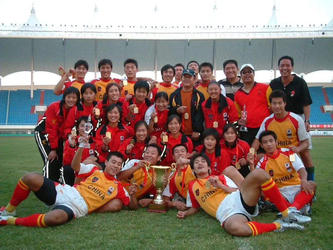 从第一支到最后一支：中国农大橄榄球队“不想说再见”