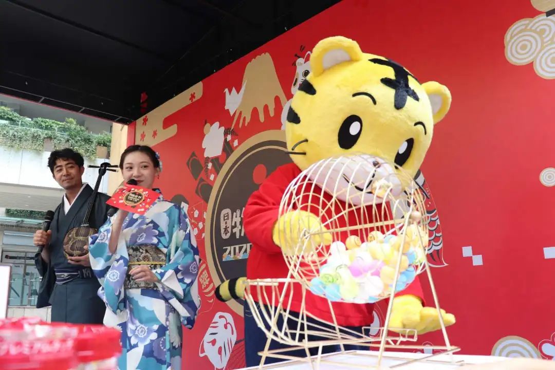 错过这几天就得等明年，“金虹桥”袭来异国风情！