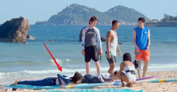 身为富二代的她被骂太做作？“整容式”逆袭的背后难道有高人指点？