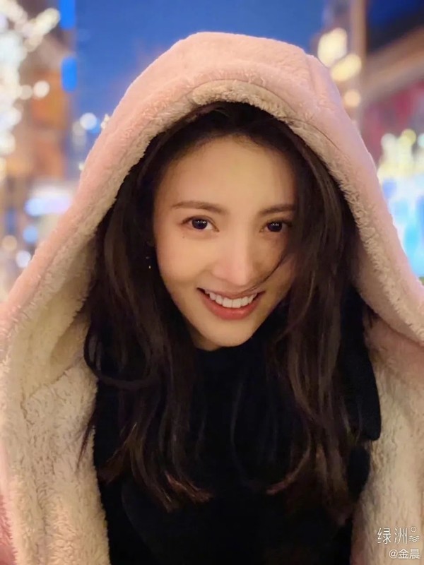 她才是内地版恋爱天后吧?为什么这些小鲜肉都这么喜欢她?