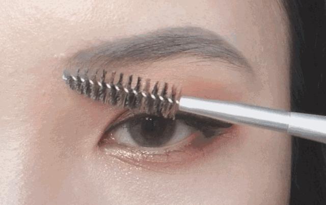 她才是内地版恋爱天后吧?为什么这些小鲜肉都这么喜欢她?