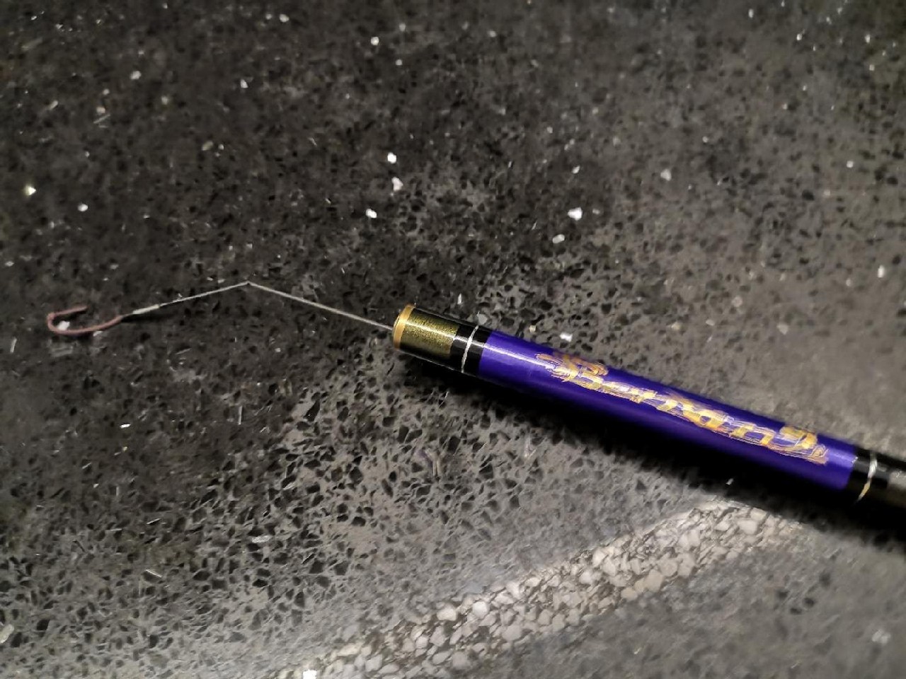 钓鱼竿稍修复方法视频,钓竿尾节修复