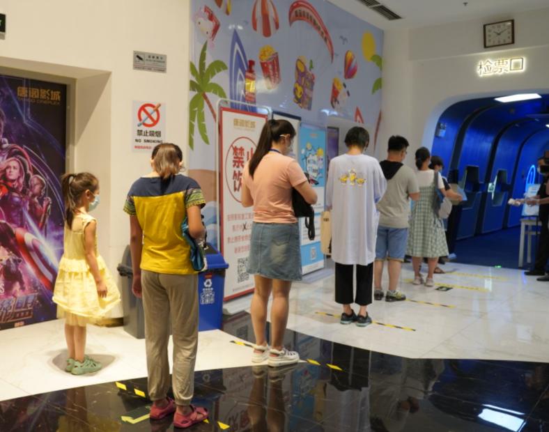 涔呰繚鐨勭數褰遍櫌,涔呰繚浜嗙數褰遍櫌鐨勫ぇ閾跺箷