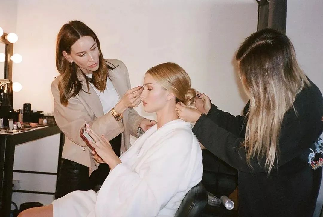 明星神仙颜值女,女明星的神仙颜值动图