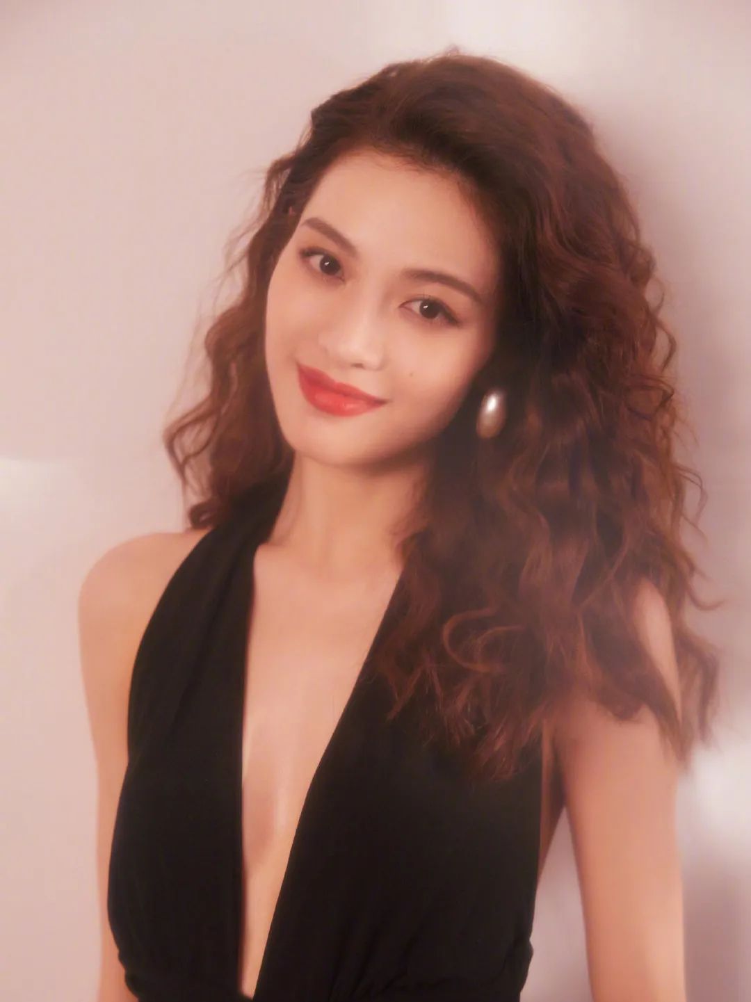 明星神仙颜值女,女明星的神仙颜值动图