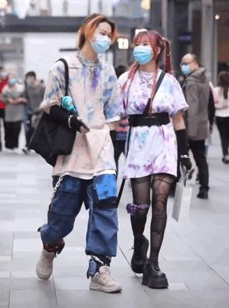 涓婃捣琛楁媿鍜屾垚閮借鎷嶇殑鍖哄埆,涓婃捣琛楁媿涓庢垚閮借鎷嶇殑鍖哄埆