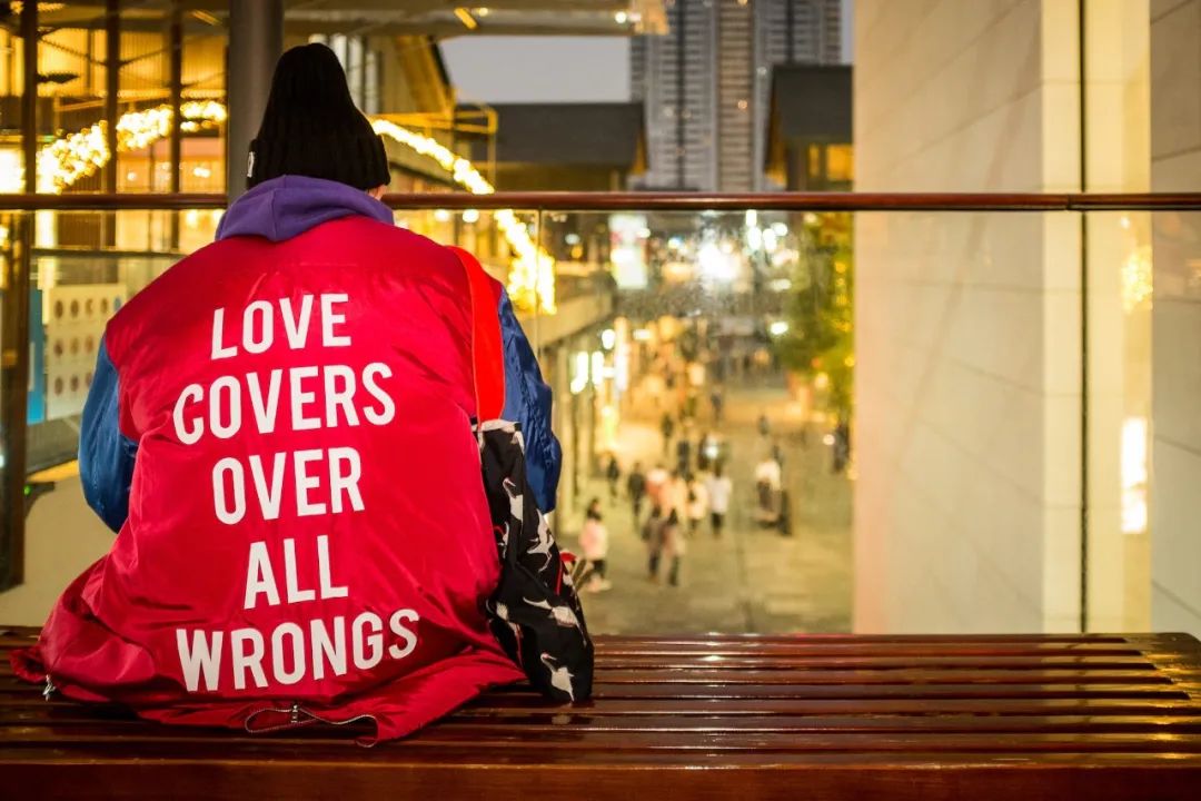 涓婃捣琛楁媿鍜屾垚閮借鎷嶇殑鍖哄埆,涓婃捣琛楁媿涓庢垚閮借鎷嶇殑鍖哄埆