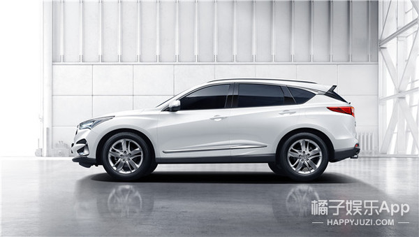 他这是中年发福了吗？