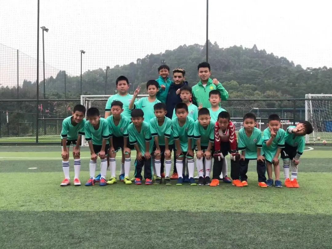 程谨豪简介,程谨豪