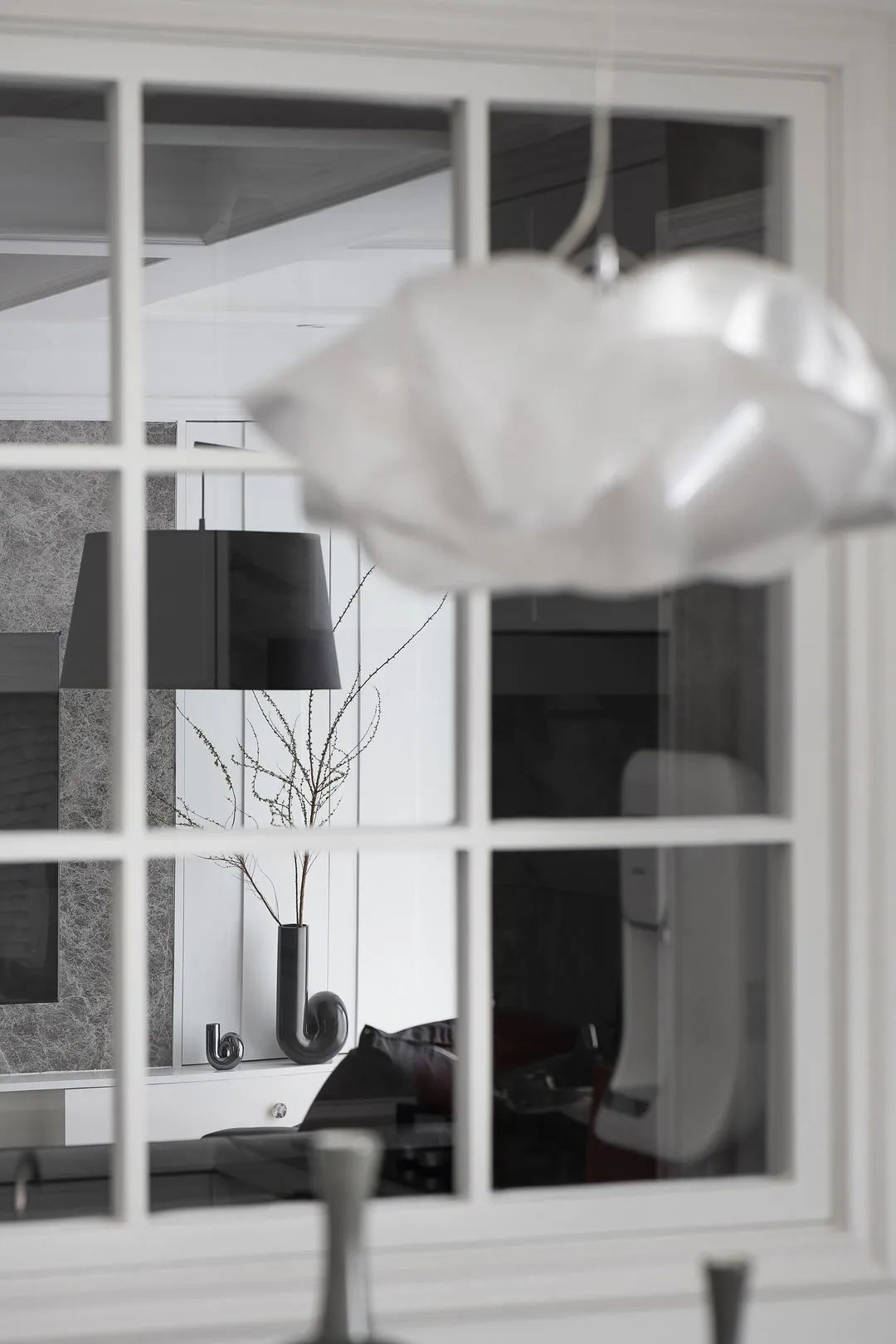 90后现代轻奢风的家,90后现代风格的家