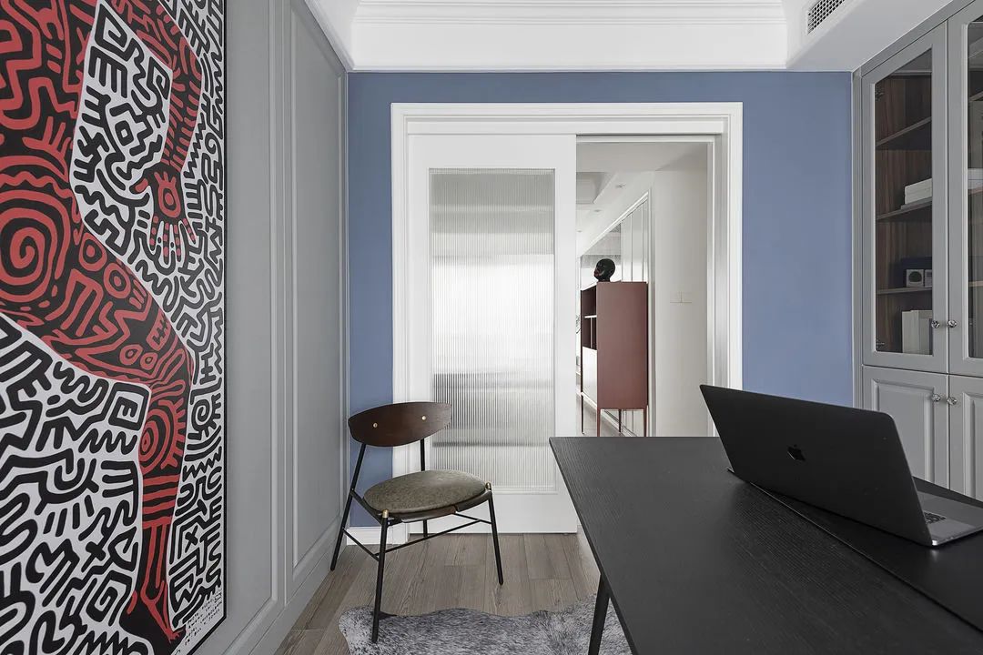 90后现代轻奢风的家,90后现代风格的家