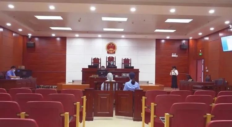 警方通报女子患艾滋仍卖淫,警方最新通报女子患艾滋仍卖淫